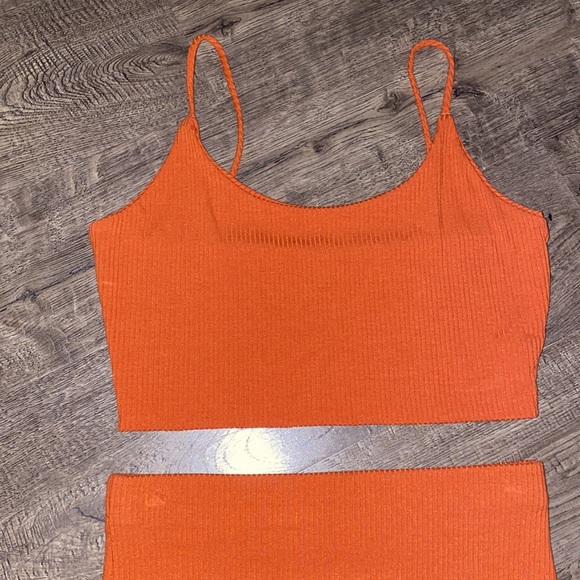 Cute matching set 🍑 - Picture 2 of 4